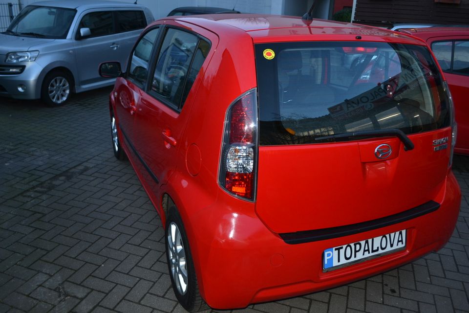 Daihatsu Sirion 1.3 Klima I Hand Sehr gepflegt 8 Fach bereift 12G in Hamburg