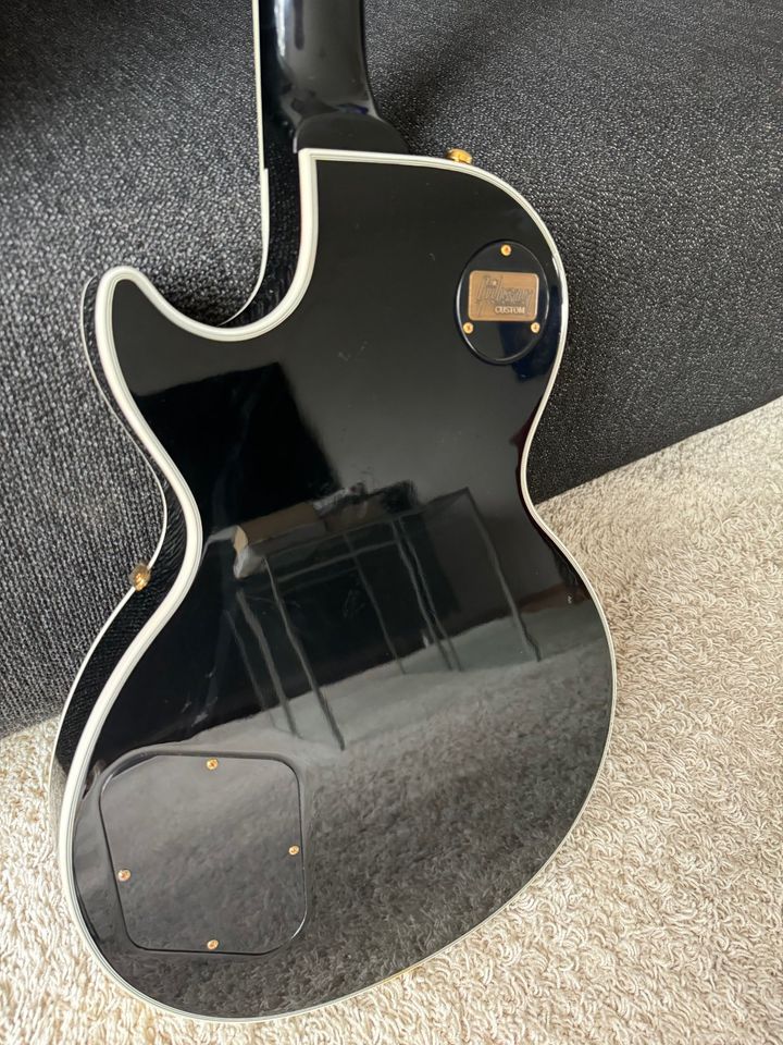 Gibson Les Paul Custom Ebony GH Black Beauty in Leimen