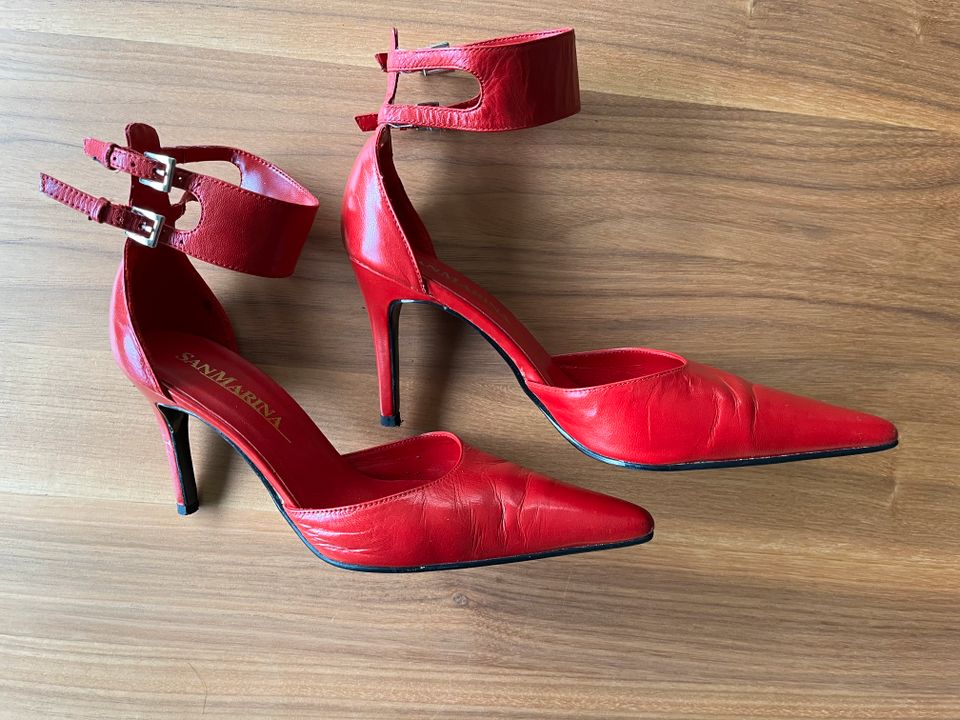 San Marina Leder Pumps Highheels rot Gr: 37 - 7M mit Fesselriemen in Berlin