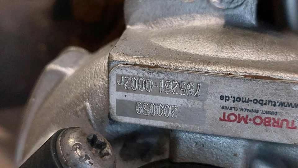 Vw passat B6 3C touran golf BMP motor turbolader 2.0 765261-0002 in Bochum