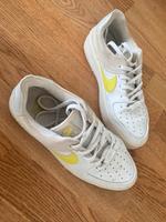 Nike Air force 1 Damen 39 weiß Geld lemon Düsseldorf - Heerdt Vorschau