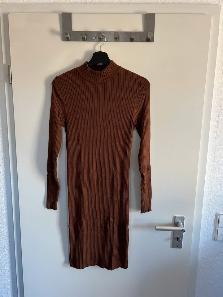 Schönes Kleid in Pfinztal