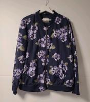 Jacke 46 Lila/Blumen "Tchibo" Bayern - Würzburg Vorschau