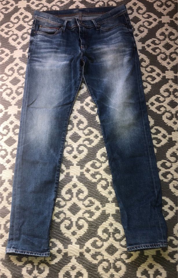 Herren Jeans Hose, Tommy Hilfiger, blau, Gr. 32/32 in Neuwied