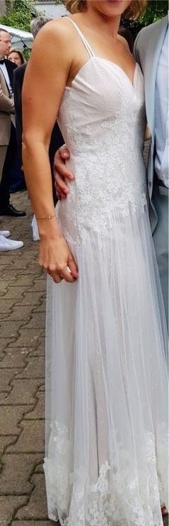 Wunderschönes Brautkleid - boho - fit and flair - Rückenfrei in Rodgau