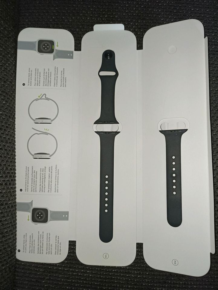 Apple Watch Series 6 GPS, 40 mm, mit Mängel in Dortmund