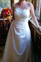 Brautkleid Gr.40 Sachsen - Chemnitz Vorschau