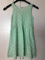 Träger Kleid H&M 122/ 128 grün weiß Bayern - Fürth Vorschau