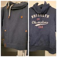 NAKETANO HOODIE /BROOKLYN SET L 40/38 Berlin - Reinickendorf Vorschau