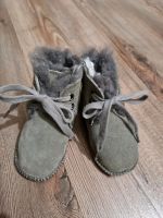 Graue Krabbelschuhe gefüttert Nordrhein-Westfalen - Mönchengladbach Vorschau