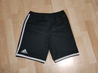 Schwarze Adidas Shorts Hessen - Wiesbaden Vorschau