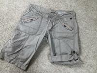 Esprit Bermuda Shorts in der Größe 38 Niedersachsen - Tespe Vorschau