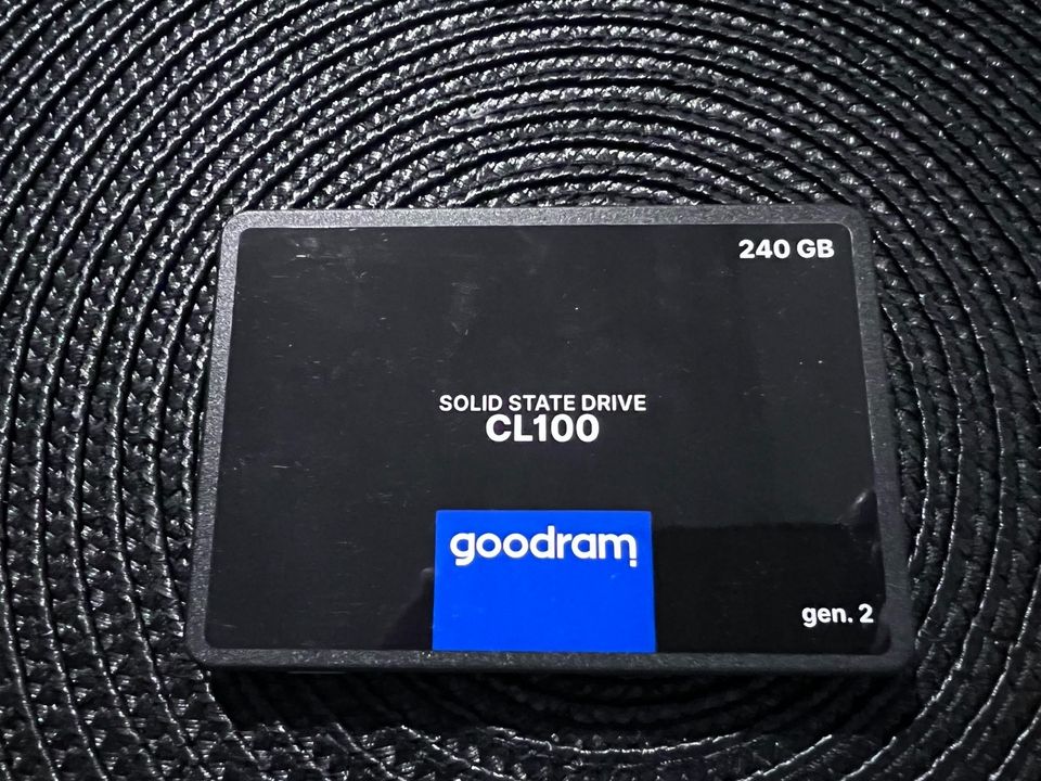 SSD 240gb goodram in Berlin