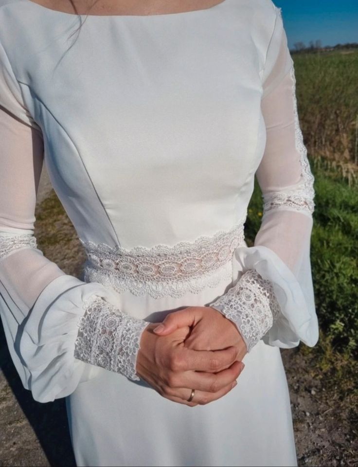 Brautkleid Boho Spitze Langarm weiß Hochzeit s/m 36/38 lang in Berlin