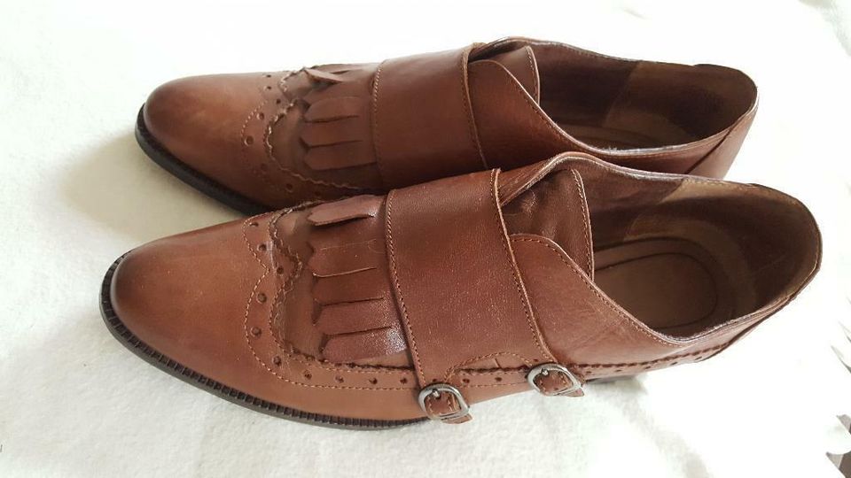 Verkaufe Halbschuhe von Tamaris, Gr. 41, einmal kurz getragen in Bornhöved