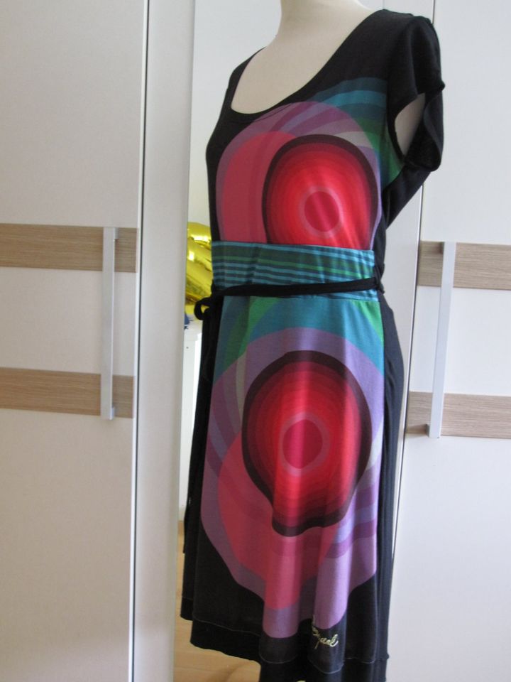 Kleid von Desigual mit Print in Lingen (Ems)