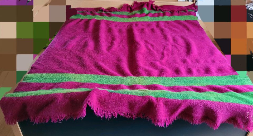 Wolle Teppich/Bettdecke Handgewebt 240/190 Cm. in Unna