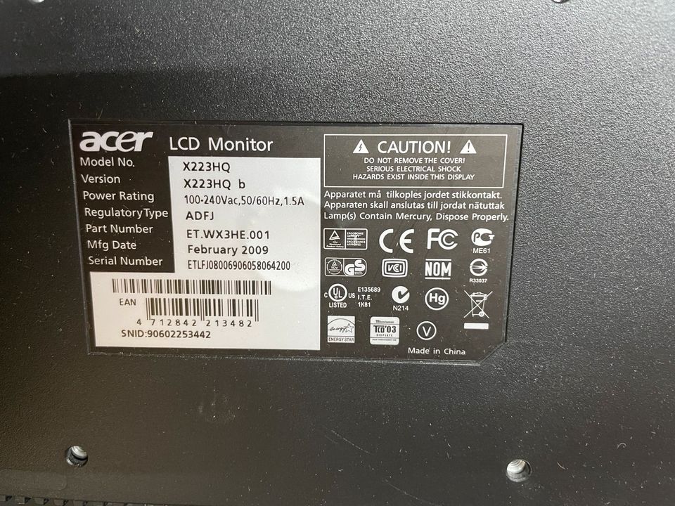 22" Bildschirm Acer X223HQ in Neutraubling