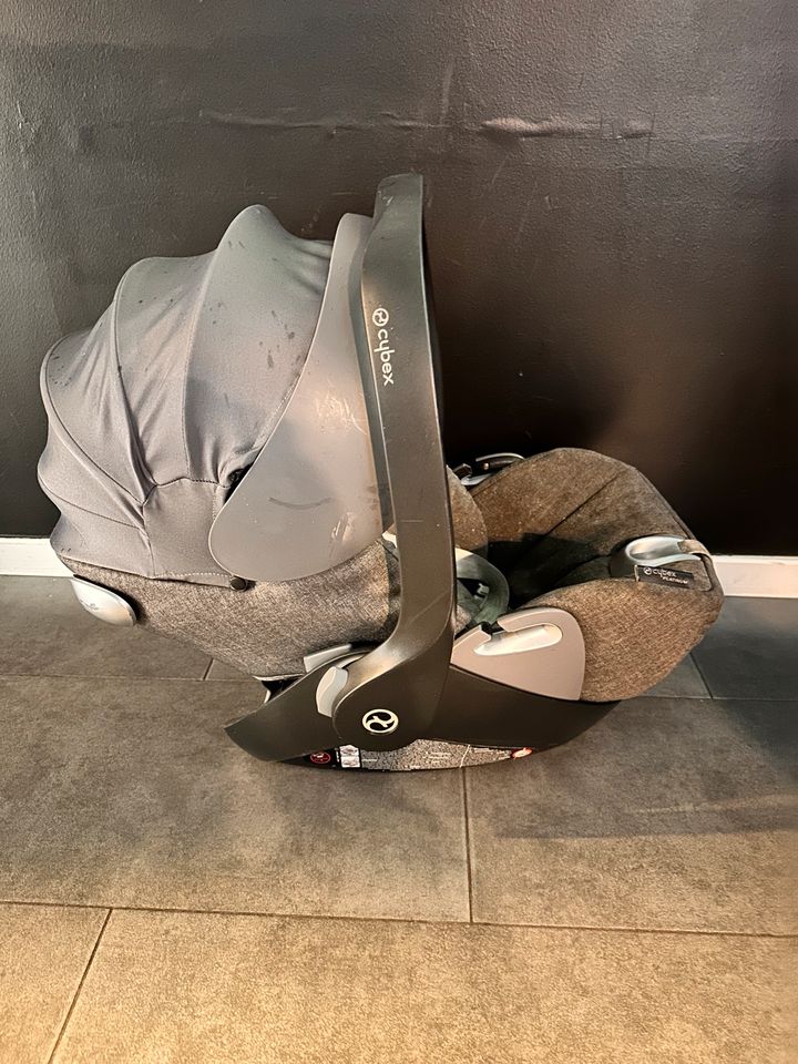 Cybex platinum cloud z2 in Berlin