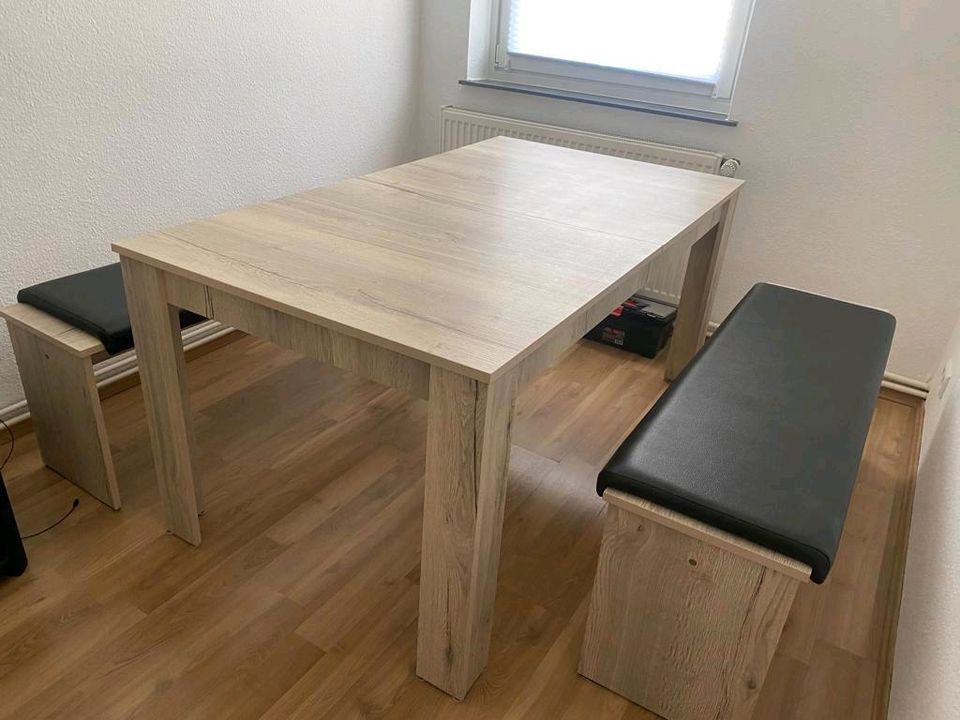 2 Sitzbänke 135cm lang, 35cm Sitztiefe in Braunschweig