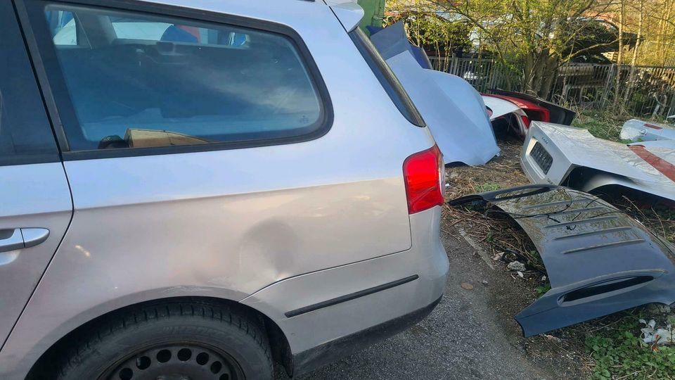 VW  Passat 3C Beifahrertür   Tür hinten links in Gevelsberg