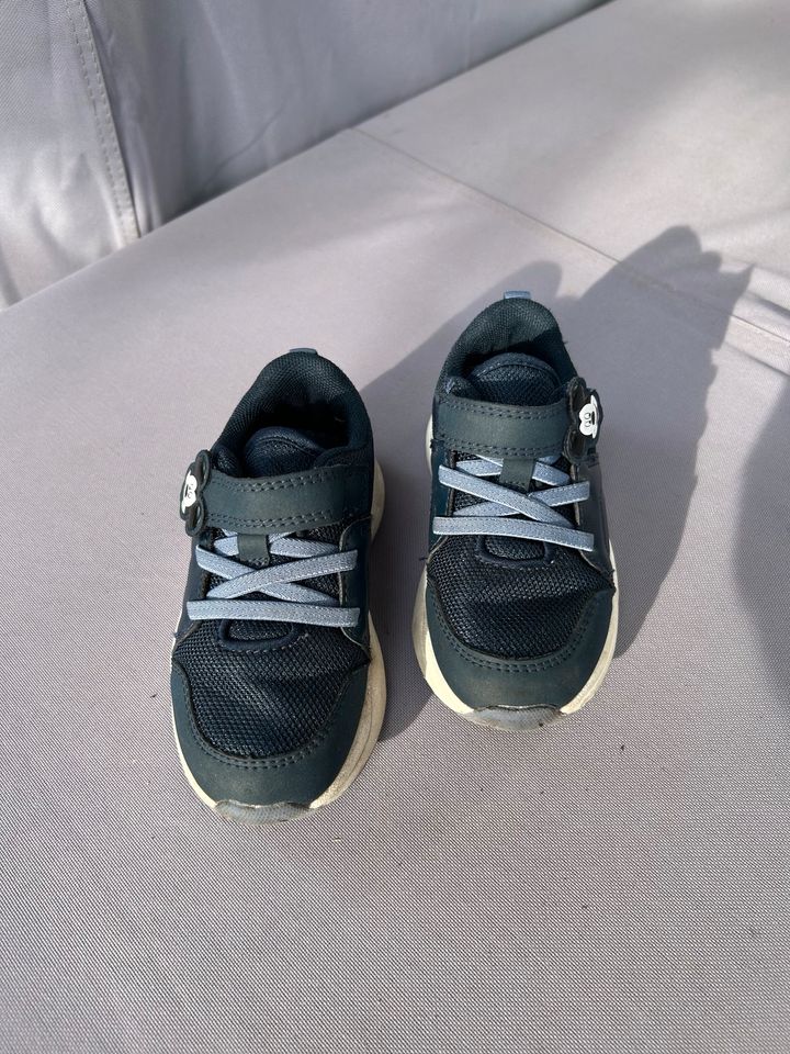 Halbschuhe Kinder Micky Maus H&M Gr. 25 in Gröbenzell