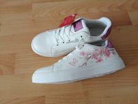 NEU! s. Oliver Sneaker mit Blumenprint Gr. 32 Mädchen Baden-Württemberg - Reutlingen Vorschau