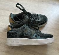 Nike WMNS Air Force 1 07 Premium "Green Velvet" Hessen - Bensheim Vorschau