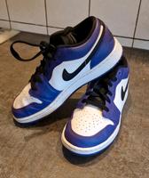 Nike Air Jordan 1 Low Purple Nordrhein-Westfalen - Kerpen Vorschau