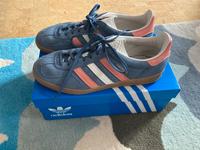 Adidas Sneaker Gr.42/2/3 Schwerin - Altstadt Vorschau
