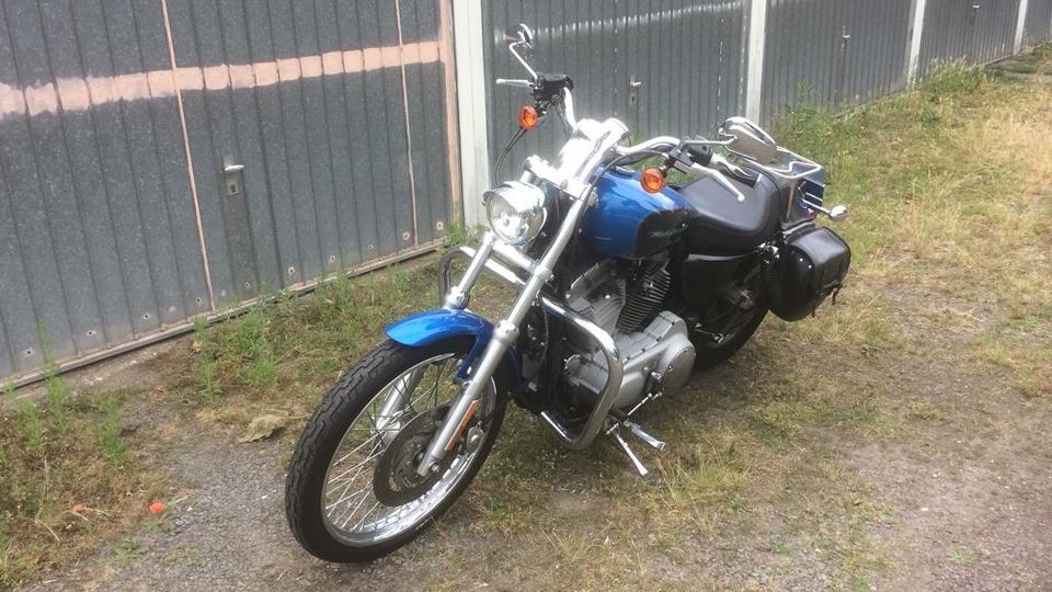 Harley Davidson Sportster XL883C 5HD in Budenheim