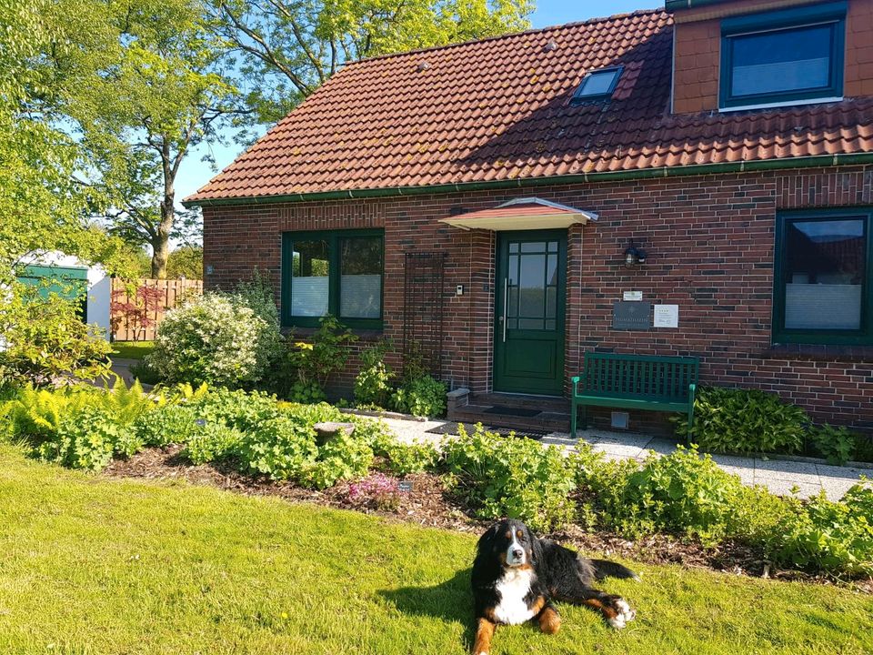 Ferienhaus Nordsee,Smart TV, 29.06-06.07.24,Sauna,Whirlpool,Hund in Bielefeld