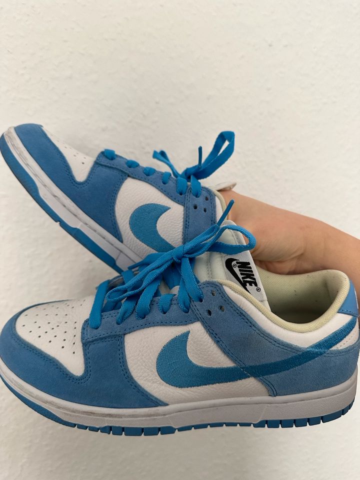 Nike dunk low by you blau in Wuppertal