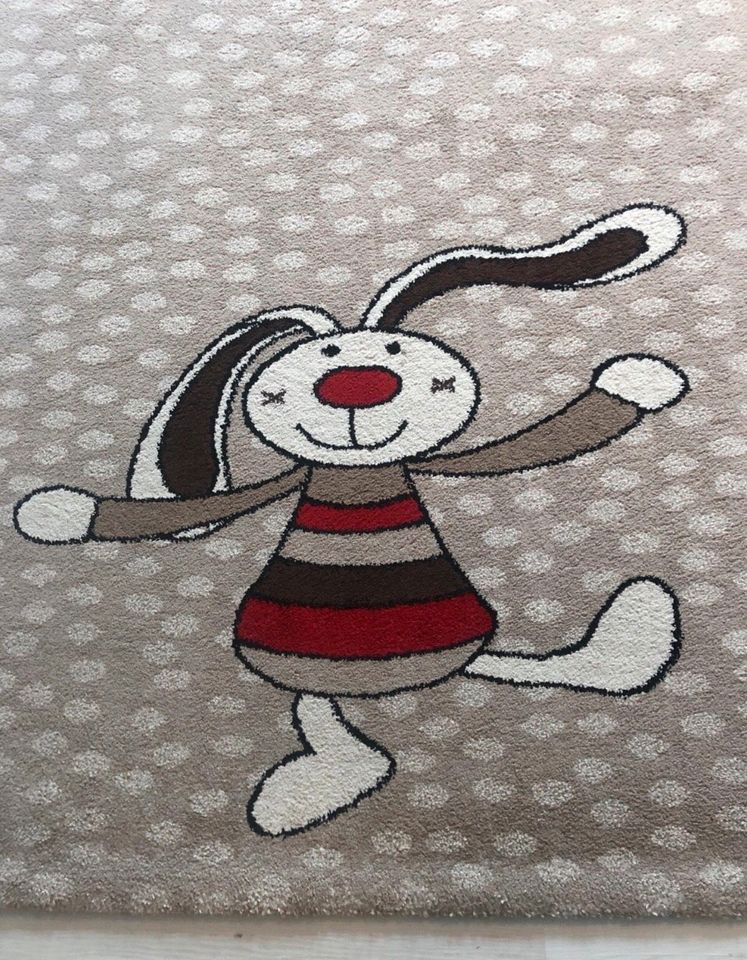 siggikid Teppich Kinderteppich Hase 160x225 in Drei Gleichen