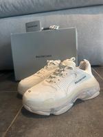Balenciaga TRIPLE S SNEAKERS CLEAR SOLE Hessen - Rödermark Vorschau