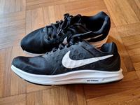 Nike Running Schuhe Gr. 40 wie neu schwarz Hessen - Lautertal Vorschau