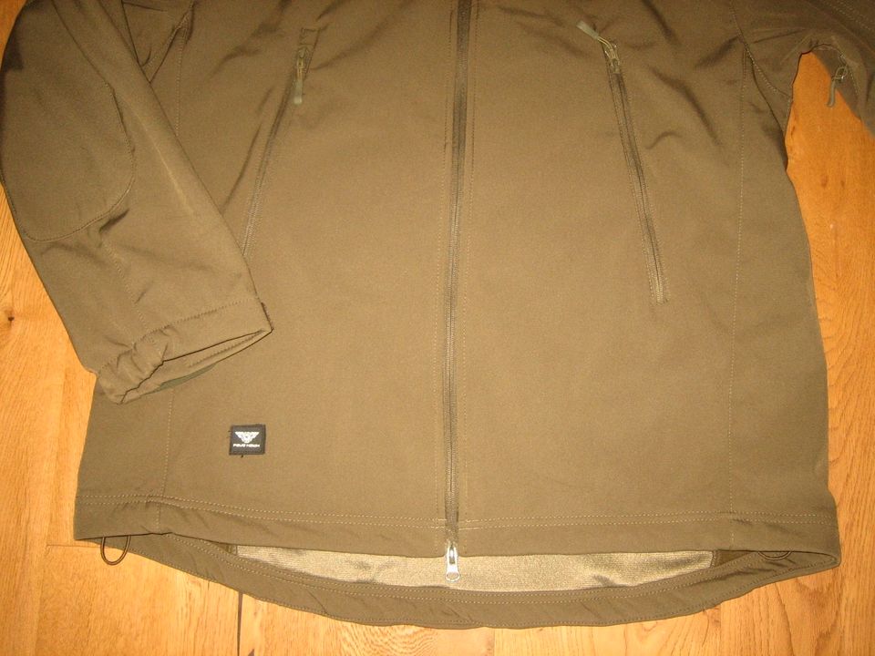 Softshelljacke Windjacke Jacke Outdoor Gr. XXL Herren khaki NEU in Biberach an der Riß