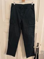 Uniqlo Navy Cargo Pants Gr. M Berlin - Wilmersdorf Vorschau