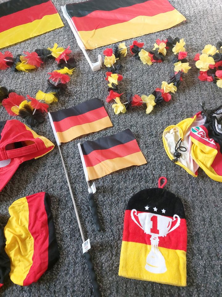 ⭐️Fanartikel Deutschland    Teleskop   Flagge   Mütze in Hannover