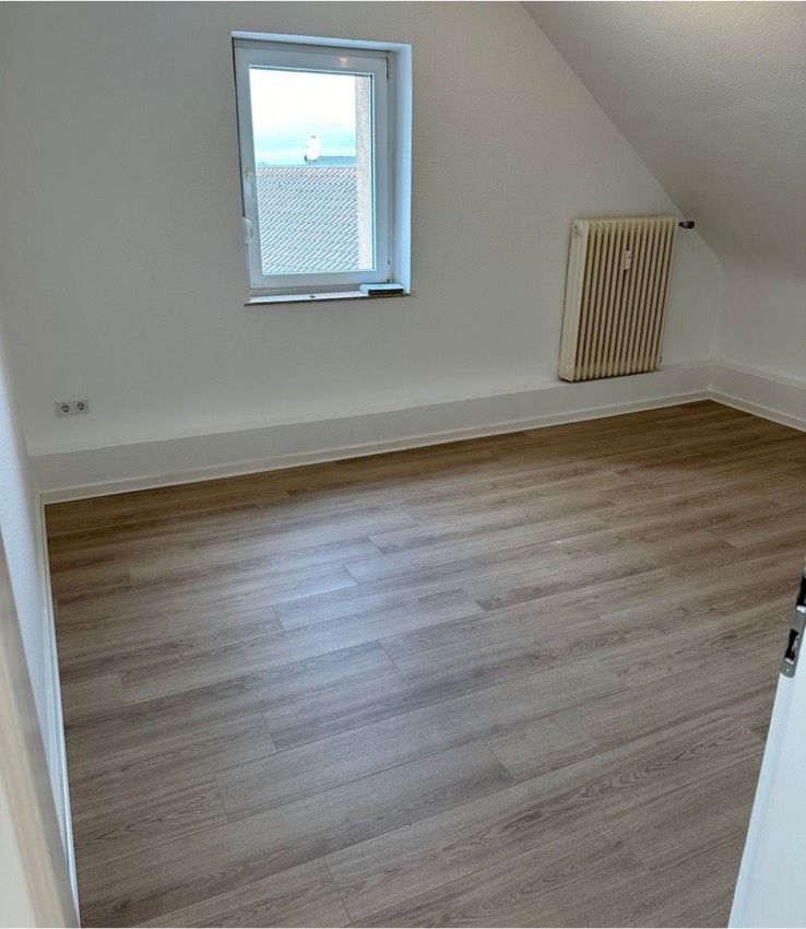 Schöne, modernisierte 3-Zimmer-Wohnung in Jüchen-Hochneukirch. in Jüchen