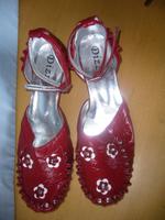 Super rote Dizzy Schuhe 40 Hessen - Herbstein Vorschau