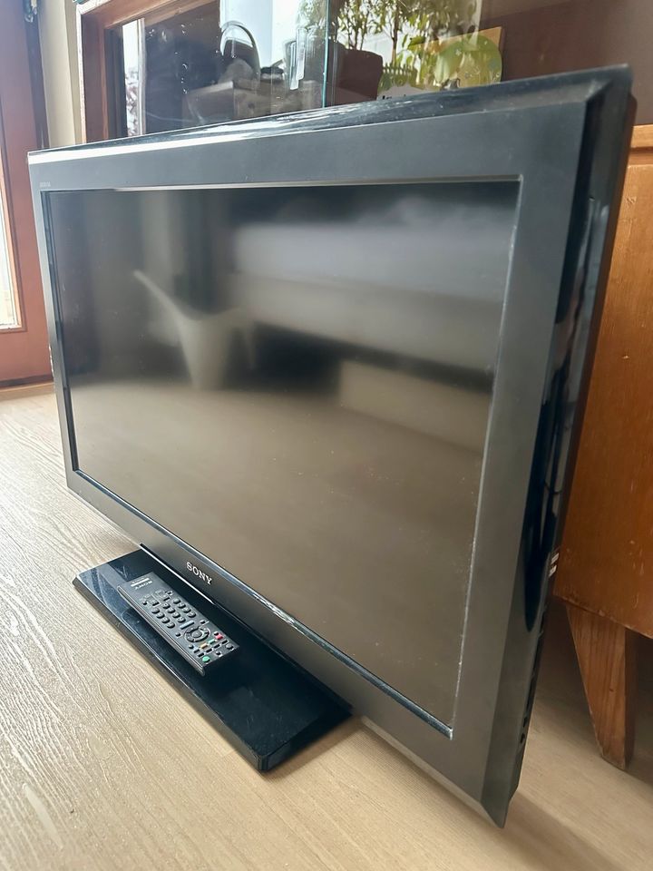 SONY Fernseher TV 32 Zoll Bildschirmdiagonale in Sandhausen