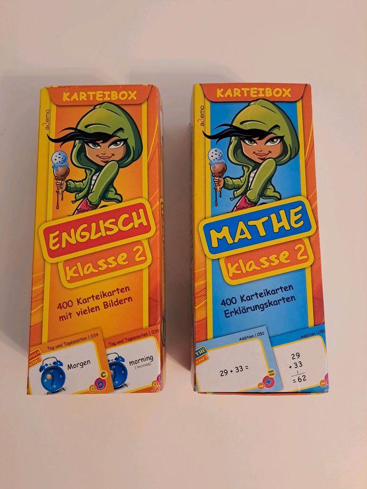 Einschulung Lern Karten Mathe Englisch Klasse 2 in Hamburg