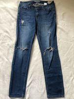 TOM TAILOR NOVA Jeans mit Destroys 32/34 W32 L34 Thüringen - Saalfeld (Saale) Vorschau