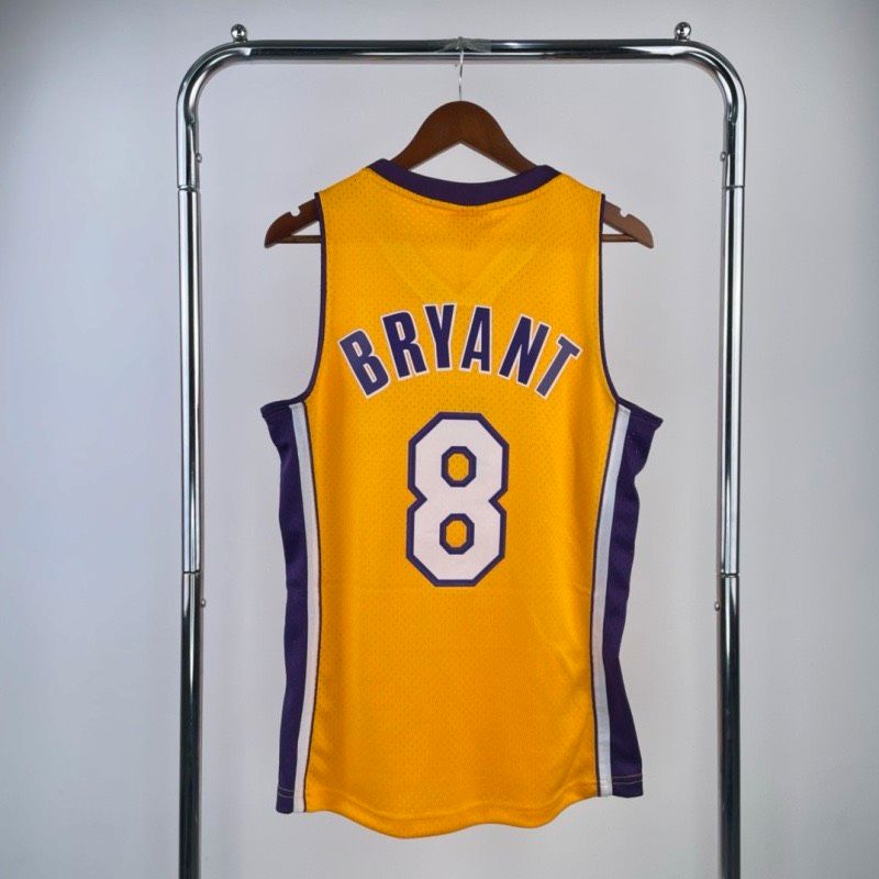 Los Angeles Lakers #8 Bryant / Mitchell & Ness Swingman 1999-00 in Karlsruhe