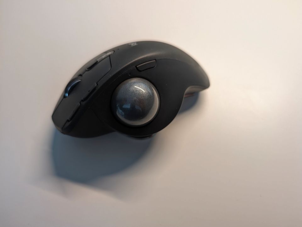 Logitech MX Ergo kabellose Trackball Maus in Norderstedt