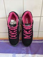 Hi-Tec Turnschuhe Sport Schuhe 40 *Neu* Leipzig - Volkmarsdorf Vorschau