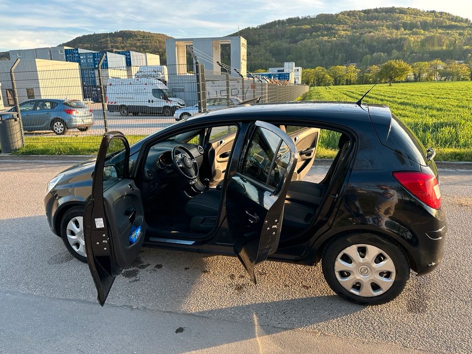 Opel Corsa D 1.4 in Bad Säckingen