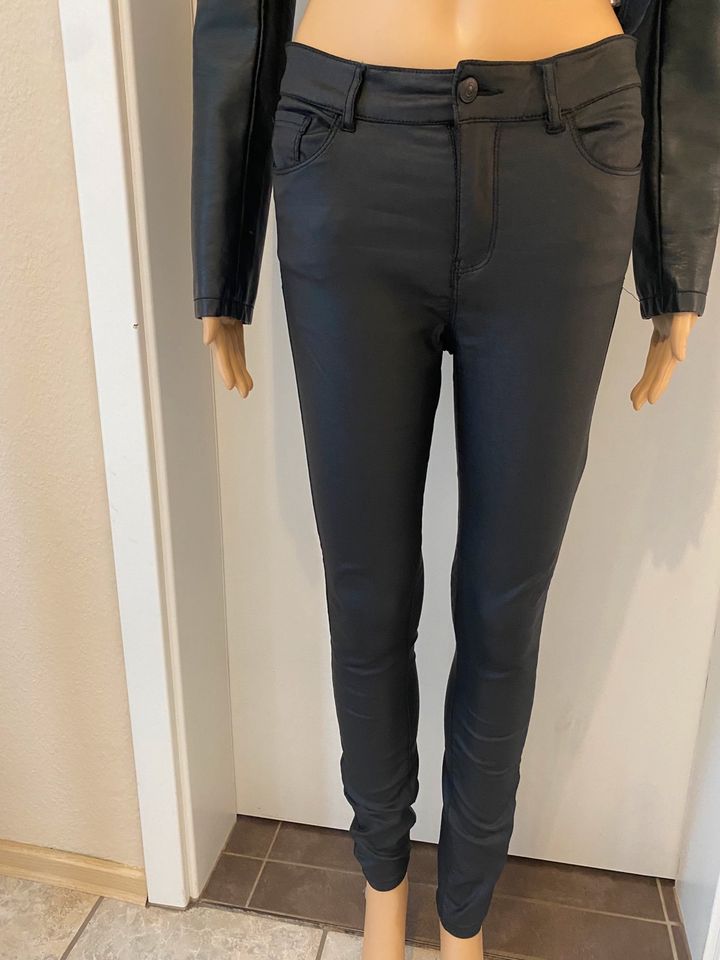 Neuw❣️ Damen Mädchen Hose Vero Moda M Länge 34 in Stralsund