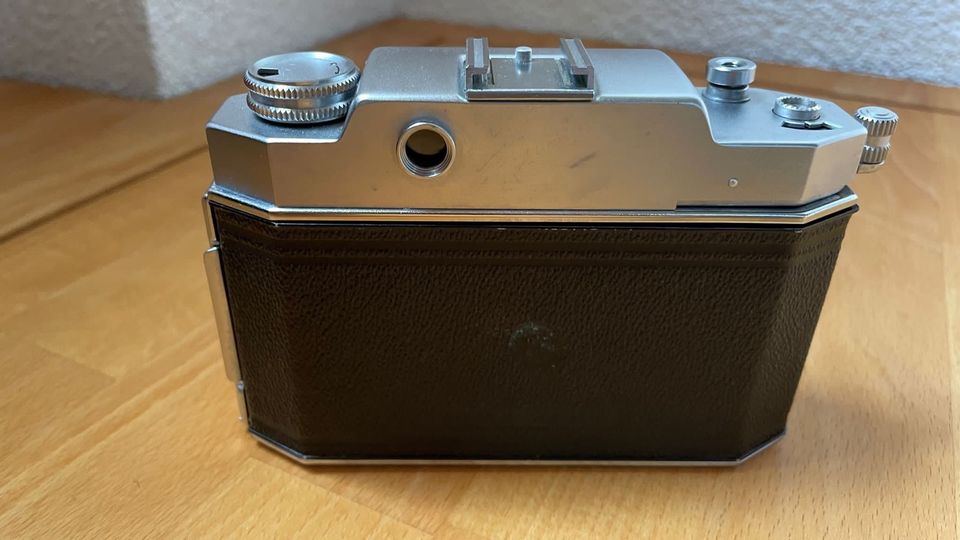 Agfa Karat Prontor SVS Solagon 1:2/50 mit Ledertasche in Schutterwald